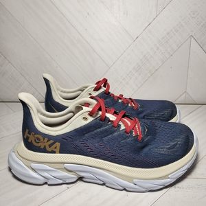 Womens hoka Clifton edge athletic shoes size 9 blue